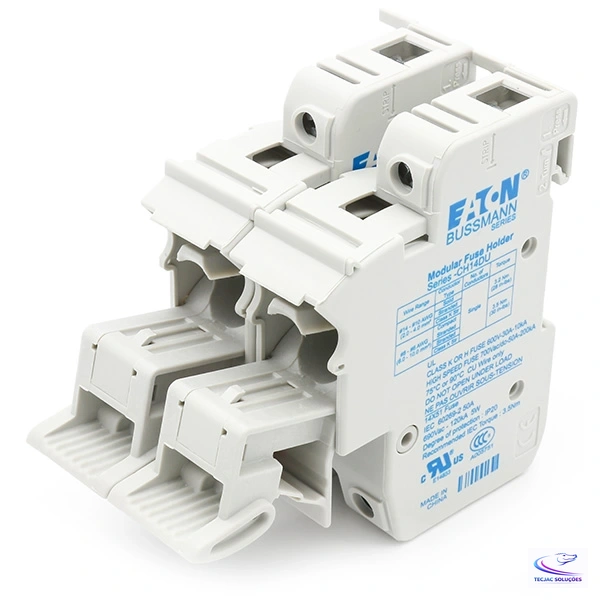 Dispositivos de proteção elétrica e barramentos — Foto 3